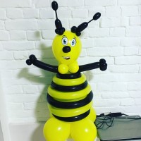 Пчёлка из шаров