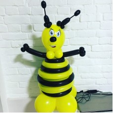 Пчёлка из шаров